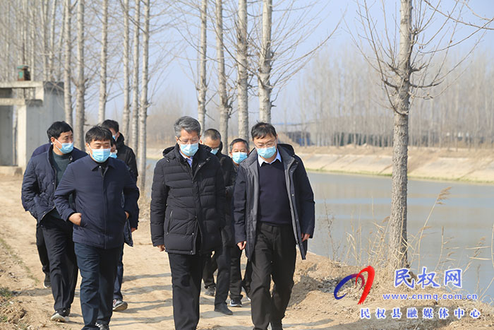 副市長潘峰蒞民調(diào)研引黃河水、農(nóng)場(chǎng)種質(zhì)資源繁育等工作
