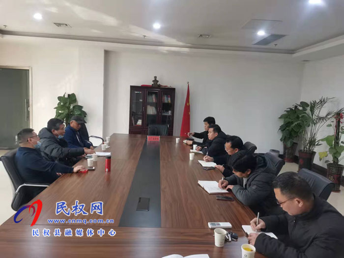 縣文化廣電旅游局邀請(qǐng)旅游規(guī)劃、市場(chǎng)經(jīng)營(yíng)專家到我縣走訪調(diào)研