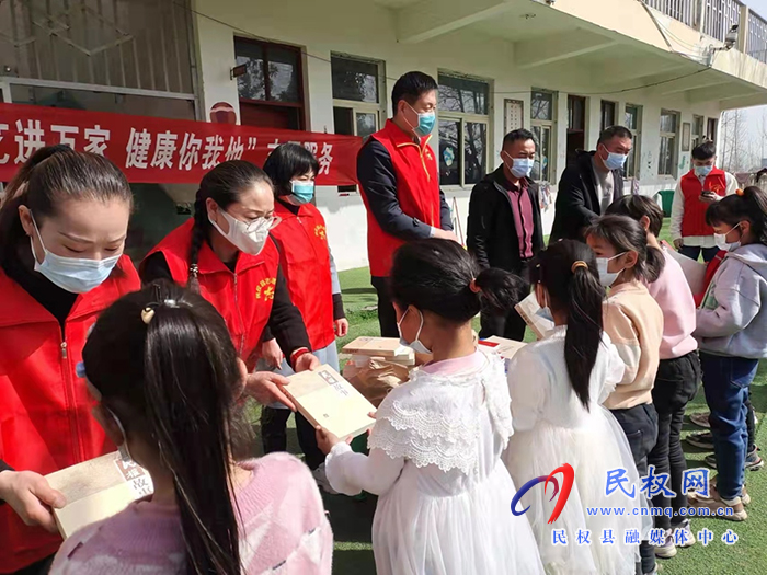 民權(quán)縣文聯(lián)開展“文藝進萬家，健康你我他”志愿服務(wù)活動