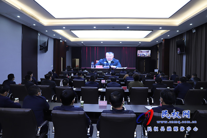 我縣組織收聽收看市委農(nóng)村工作會(huì)議