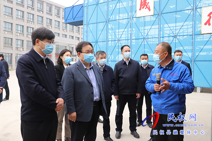 市委常委、常務(wù)副市長張家明到民調(diào)研“三個一批”、疫情防控等工作