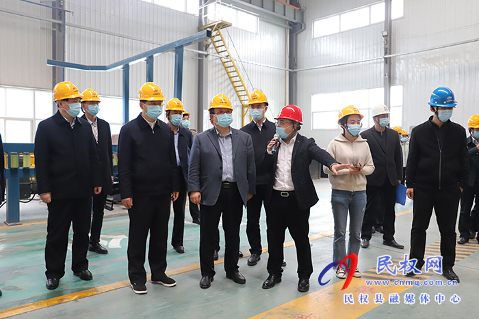 市委常委、常務(wù)副市長張家明到民調(diào)研“三個一批”、疫情防控等工作