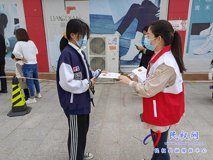 團(tuán)縣委開(kāi)展掃黃打非宣傳和防疫知識(shí)宣傳等志愿服務(wù)活動(dòng)