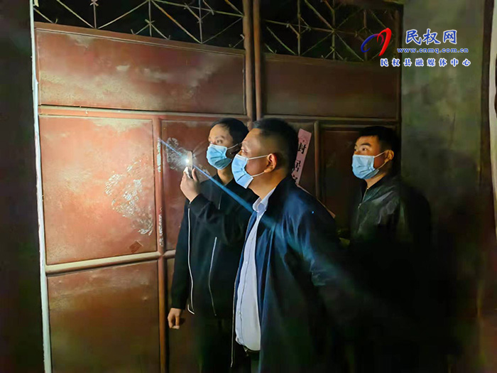 人和鎮(zhèn)：夜間互查，嚴(yán)格落實(shí)疫情防控措施