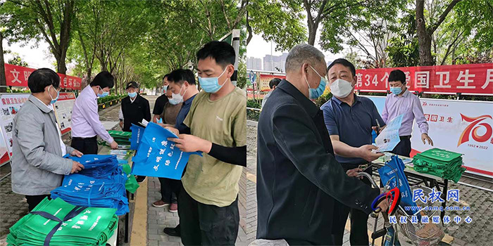 縣愛衛(wèi)辦開展第34個(gè)愛國衛(wèi)生月宣傳活動(dòng)