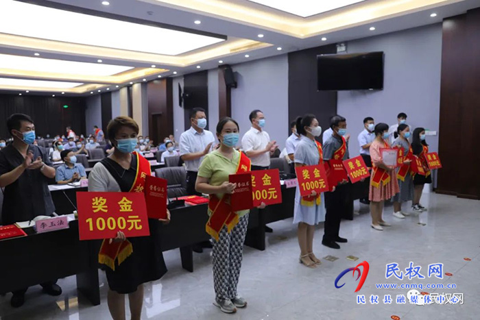 民權(quán)縣召開“三零”創(chuàng)建工作第二季度點評會議