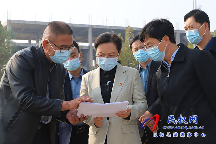 縣委副書記、縣長王靜嫻調(diào)研重點項目建設情況