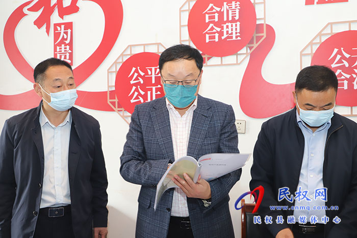 縣領(lǐng)導(dǎo)栗團結(jié)調(diào)研鞏固拓展脫貧攻堅成果同鄉(xiāng)村振興有效銜接和“五星”支部創(chuàng)建工作