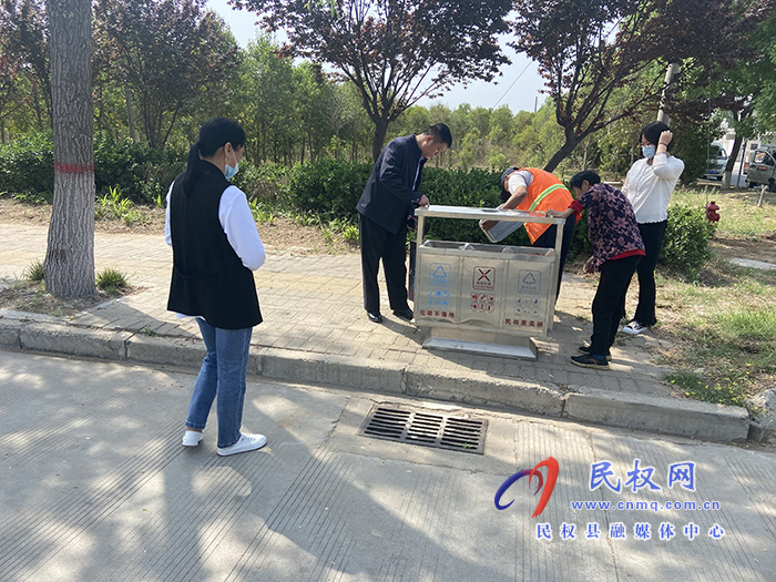 縣城市管理局：提升環(huán)衛(wèi)保潔質量，助力文明城衛(wèi)生城聯(lián)創(chuàng)