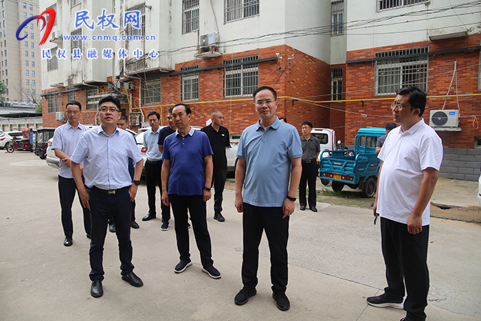 縣委常委、常務副縣長王景義督導檢查創(chuàng)文工作