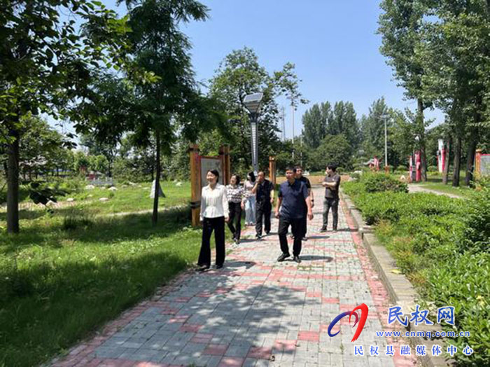 民權(quán)縣住建局：提升村民住房建筑風(fēng)貌，強(qiáng)化合理使用農(nóng)房設(shè)計(jì)圖集建房