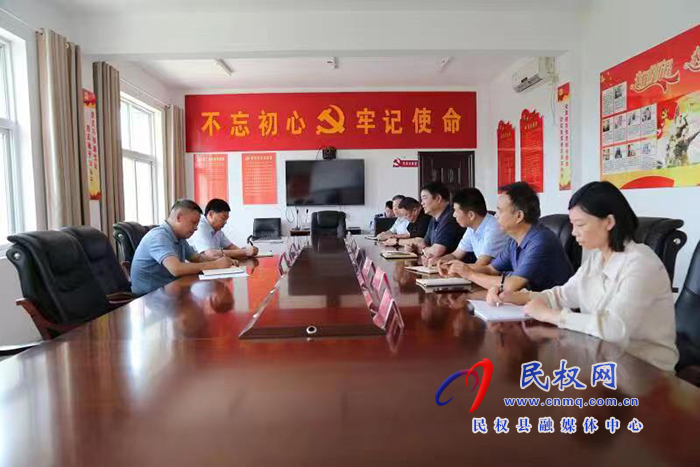 副縣長、縣公安局局長賈濤調(diào)研全國法治政府示范縣創(chuàng)建工作