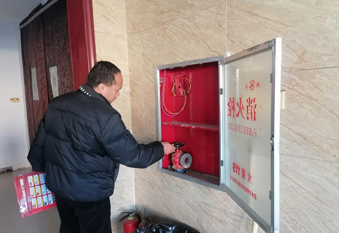 北關(guān)鎮(zhèn)：開(kāi)展消防安全大檢查，助力創(chuàng)建“平安法治星”