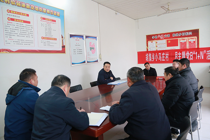 縣委常委、組織部長王義彬到胡集鄉(xiāng)小馬莊村調(diào)研指導(dǎo)軟弱渙散村黨組織整頓工作