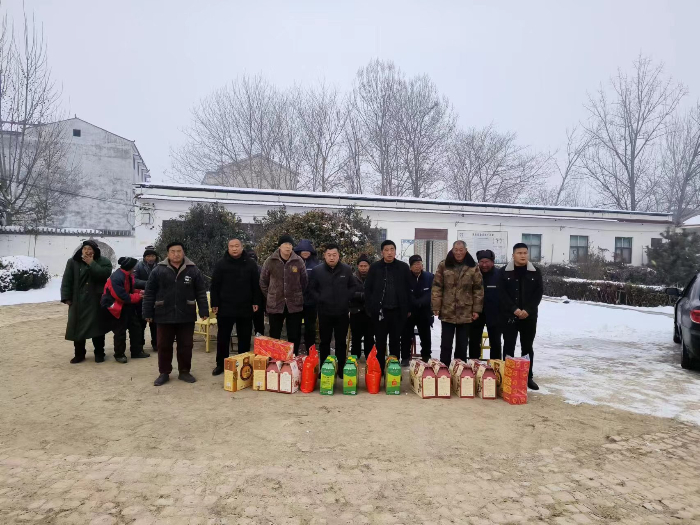 縣林業(yè)發(fā)展服務(wù)中心開展迎新春、送溫暖走訪慰問活動(dòng)