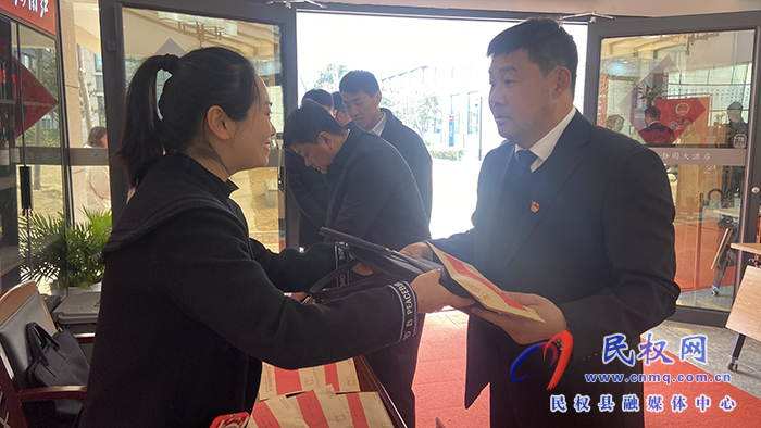 出席民權(quán)縣第十六屆人民代表大會第五次會議的人大代表今日報到