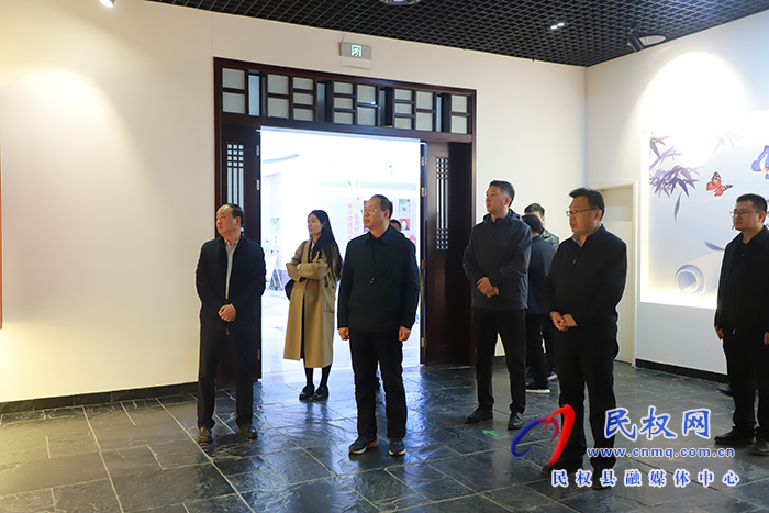 省文化和旅游廳政策法規(guī)處副處長、一級(jí)調(diào)研員范志軍到民考察