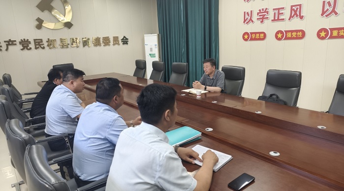 縣委常委、政法委書記陳鴻志到野崗鎮(zhèn)調(diào)研指導(dǎo)安全穩(wěn)定工作