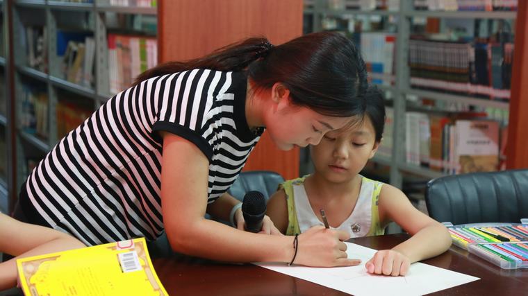 民權縣圖書館舉辦2024年第十三期“畫從書中來——閱繪悅美”公益繪畫培訓（總第18期）