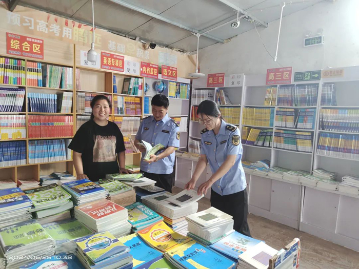 民權(quán)縣市場(chǎng)監(jiān)管局開(kāi)展出版物市場(chǎng)專項(xiàng)整治