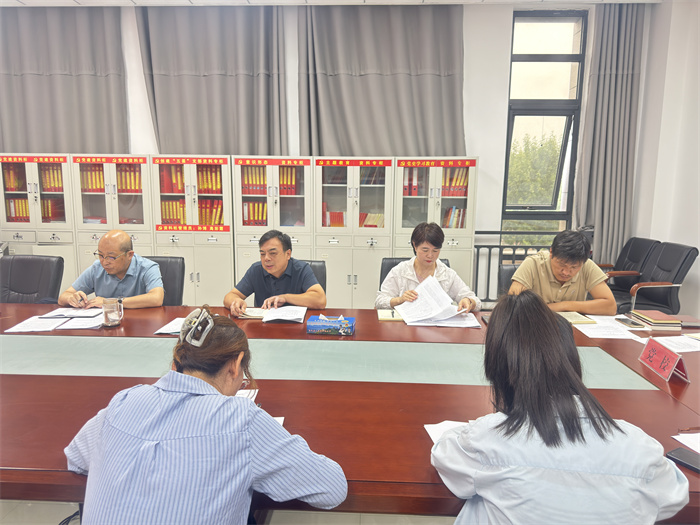 縣委黨校舉行校委會(huì)（總支委員會(huì)）擴(kuò)大會(huì)議