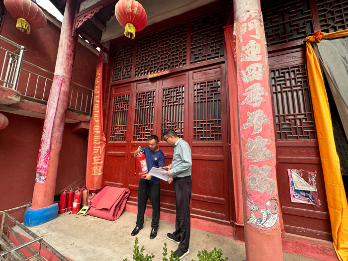 北關(guān)鎮(zhèn)開展消防安全宣傳進社區(qū)文明實踐志愿服務(wù)活動