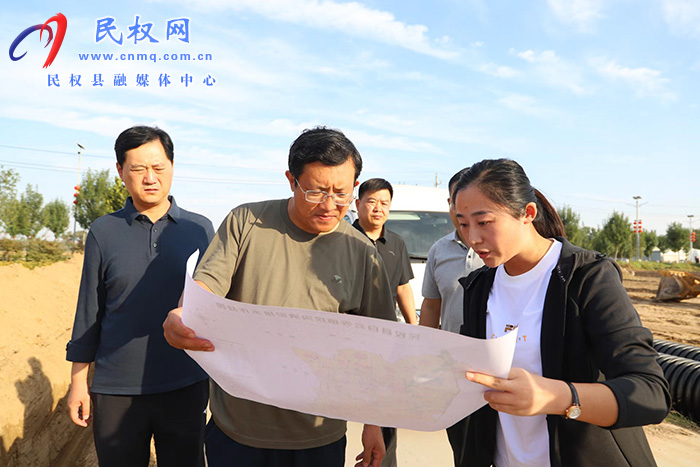 縣委副書記李君調研水系連通和秸稈禁燒工作