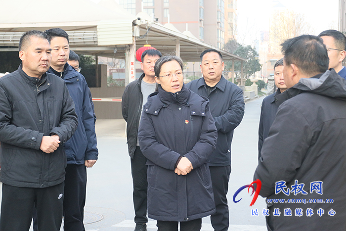 縣委書記王靜嫻調(diào)研節(jié)前市場供應和安全生產(chǎn)工作