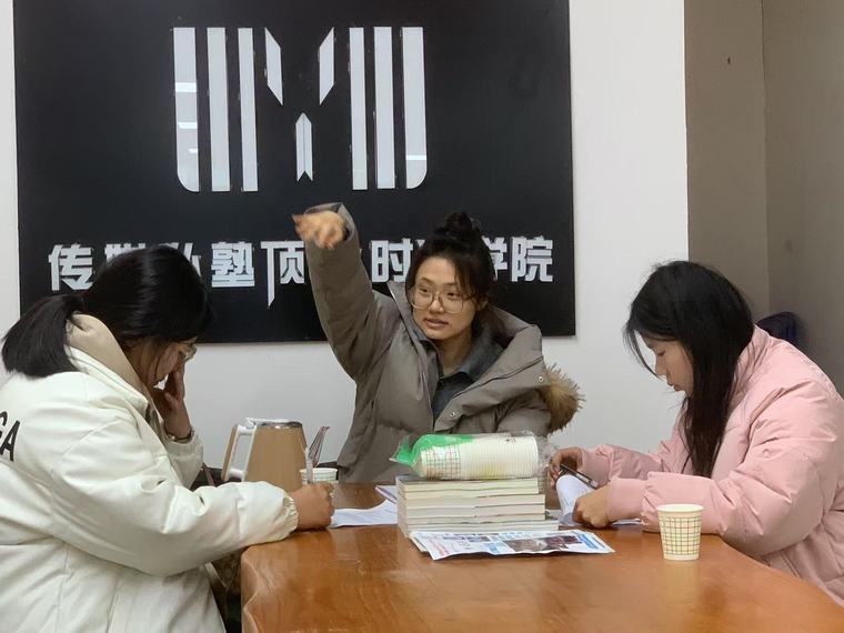 民權(quán)縣圖書(shū)館舉辦2025年第六期播音與主持藝術(shù)公益公益講座（總第32期）