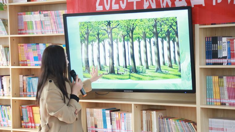 民權(quán)縣圖書館開展“書香潤(rùn)新綠 閱讀植未來(lái)”植樹節(jié)主題活動(dòng)