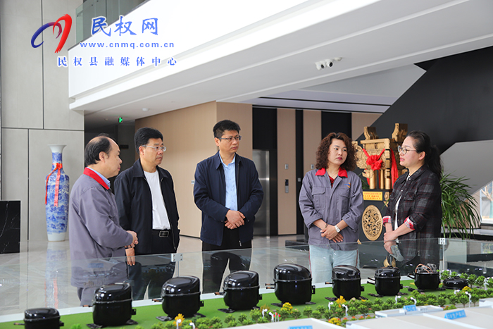 商丘廣播電視臺重大主題融媒報道團來民開展主題采訪活動