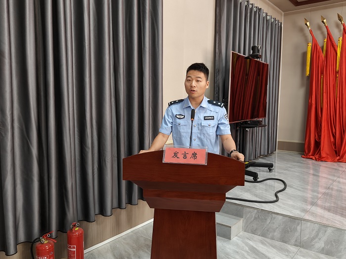 雙塔鎮(zhèn)召開(kāi)“三夏”生產(chǎn)暨秸稈禁燒工作動(dòng)員大會(huì)