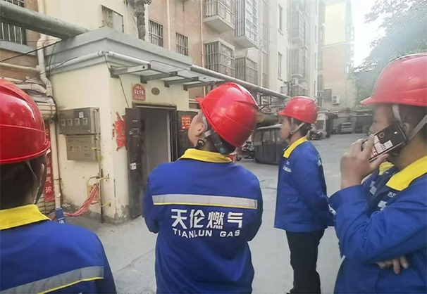 民權(quán)縣住建局關(guān)于城區(qū)燃?xì)夤艿兰霸O(shè)施更新改造項(xiàng)目已全面展開(kāi)