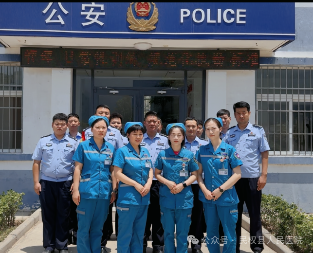 急救知識(shí)送高鐵 酷暑之下筑安全